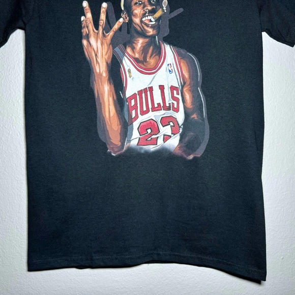 Michael Jordan Three Peat Chicago Bulls T-Shirt Gildan Heavy Cotton Small Black - Picture 4 of 8